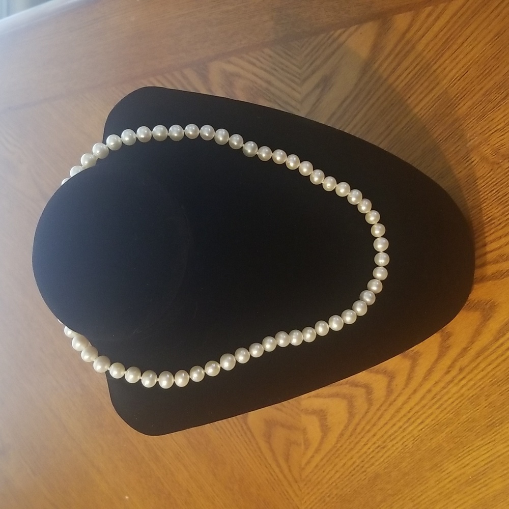 Genuine Round Freshwater Pearl Necklace with Sterling Silver Clasp